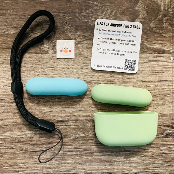 New! Silicone cover for Apple AirPod Pro 2 - Picture 1 of 2